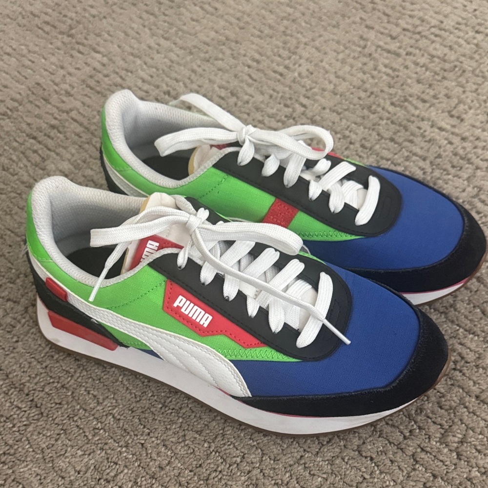 Puma Blue and Green Athletic Shoes